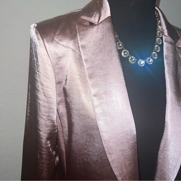 INC pink satin blazer - Picture 4 of 12